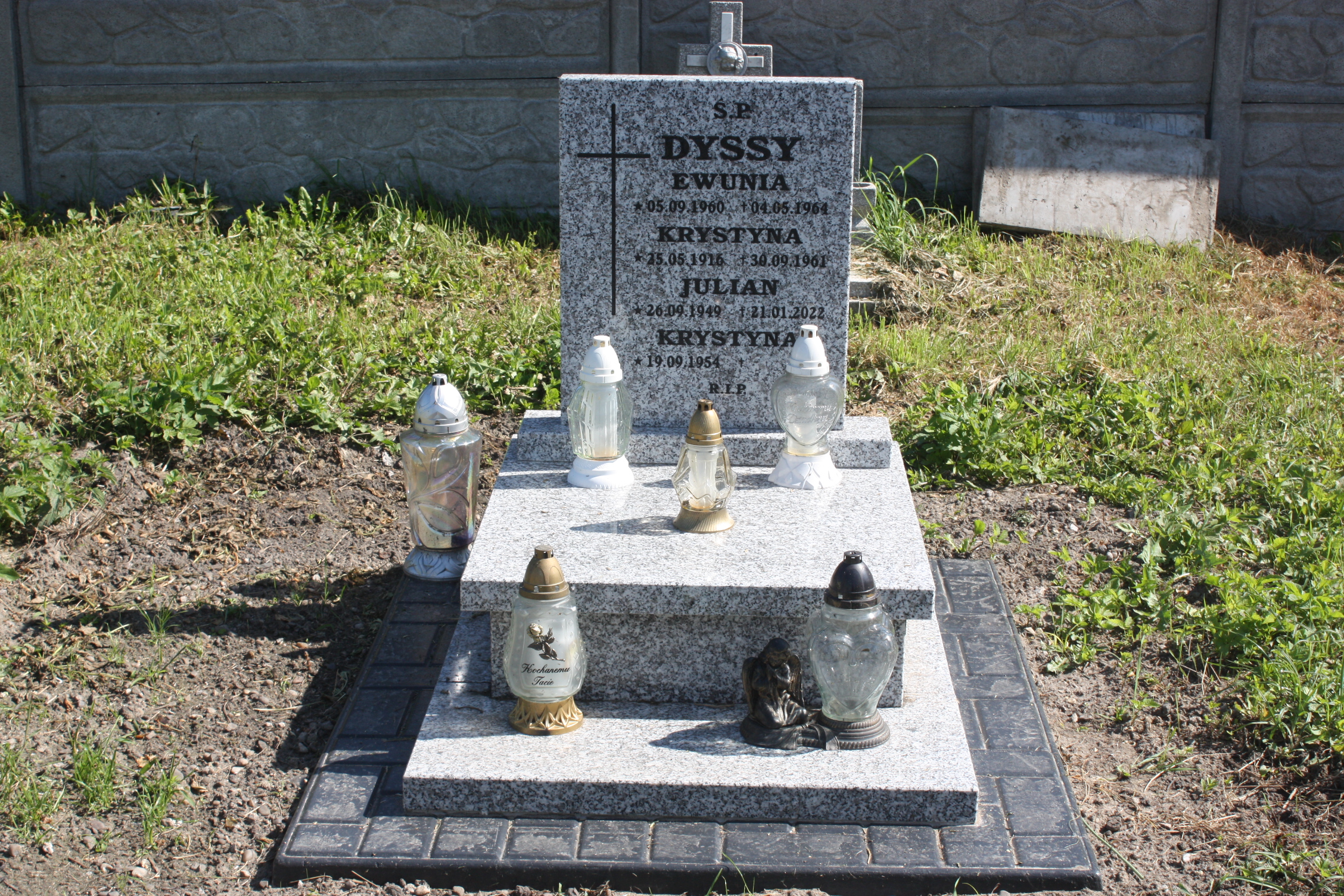 Krystyna Dyssy 1916 Czeladź Piaski - Grobonet - Wyszukiwarka osób pochowanych